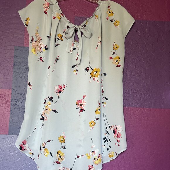 Lauren Conrad Floral Tie Back Blouse - Picture 3 of 7